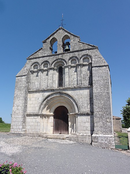 File:Saint-Palais (Gironde) église, extérieur PA00083793.JPG