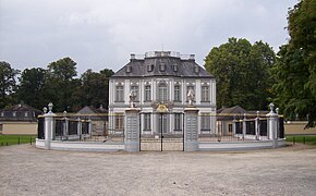 Schloss Falkenlust (1729–37)