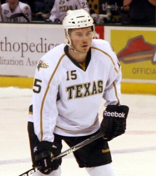 <span class="mw-page-title-main">Scott Glennie</span> Canadian ice hockey player