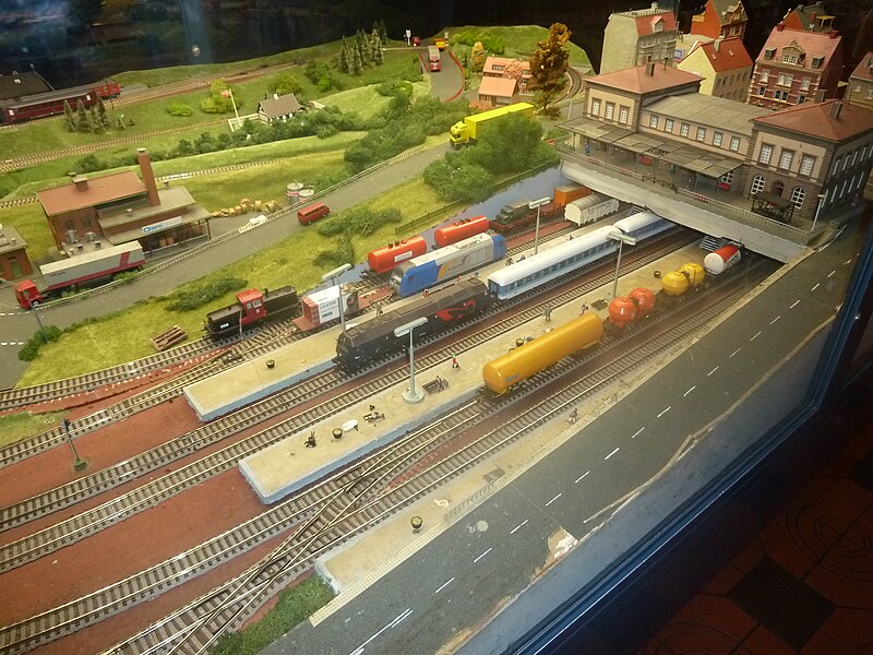 File:Second model railway layout of Københavns Hovedbanegård 10.JPG