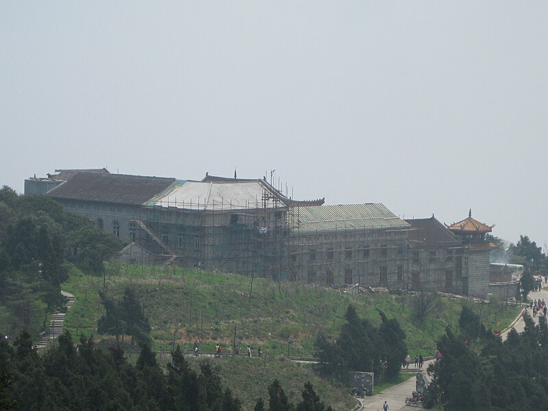 File:Shangfeng Temple overview.JPG