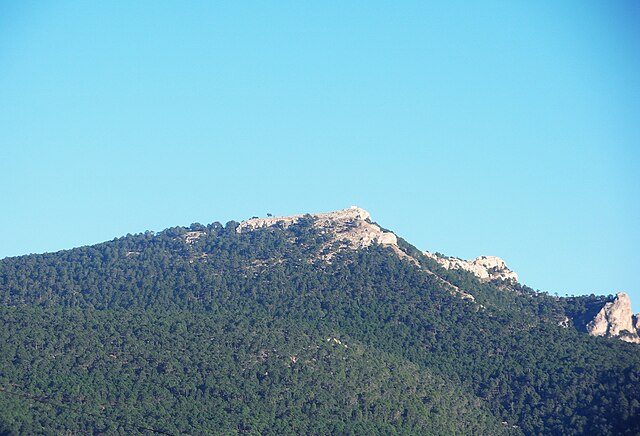 File:Siles,_El_Puntal.JPG