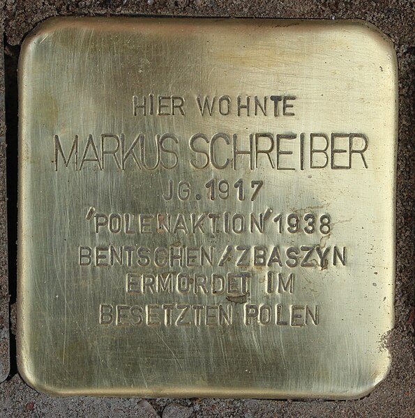 File:Stolperstein Juliusstraße 35 (Markus Schreiber) in Hamburg-Sternschanze.jpg