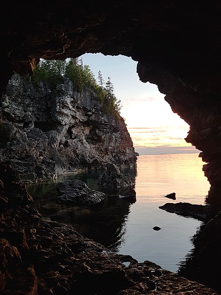 File:Sunset at the Grotto.jpg