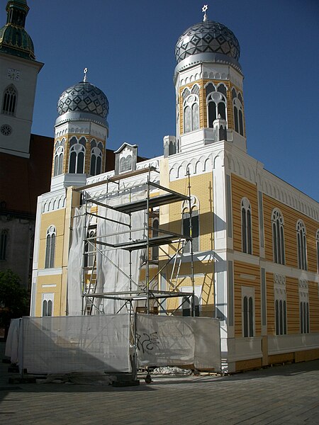 File:Synagoga Rybne namestie 2.JPG