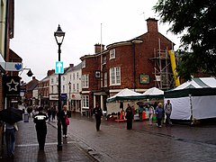 The Crown Hotel, Stone - geograph.org.uk - 962527.jpg