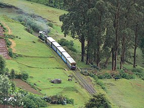 O caminho de ferro de montanha de Nilguiri (Nilgiri Mountain Railway; parte da inscrição "Caminhos de Ferro de Montanha na Índia" na lista do Património Mundial da UNESCO
