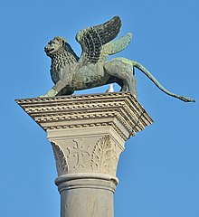 The lion of San Mark on Piazzetta San Marco Venice.jpg
