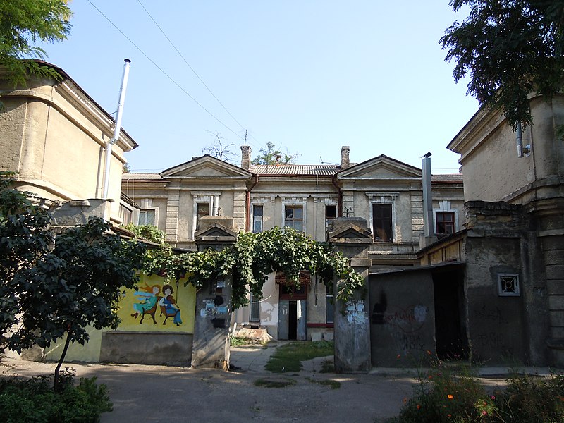 File:Tsvetaeva Street 10.JPG