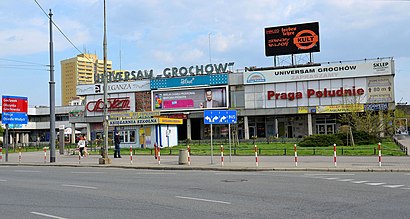 Jak dojechać komunikacją do Uniwersam - O miejscu docelowym