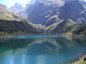 Laguna Uspaccocha: Lago en Perú