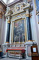 L'altare di destra della chiesa dei Santi Filippo Neri e Teresa d'Avila, Varese Ligure, Liguria, Italia