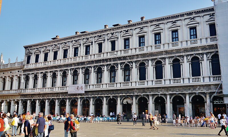 File:Venezia Piazza San Marco 08.jpg