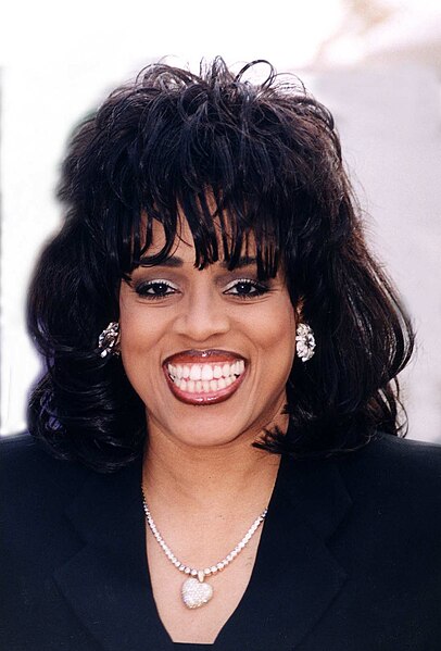 File:Vickie Winans.jpg