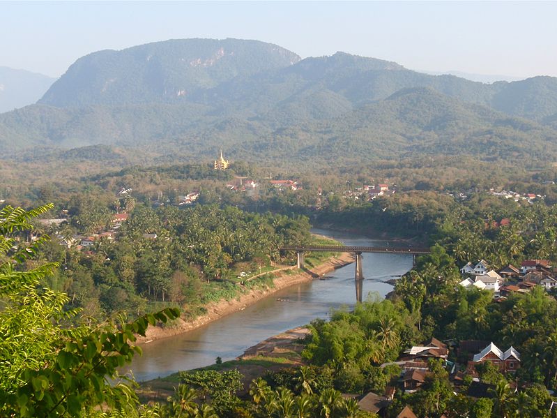 File:View of Nam Khan River from Phu Si.jpg