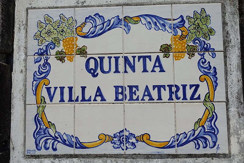 File:Villa Beatriz (1).jpg