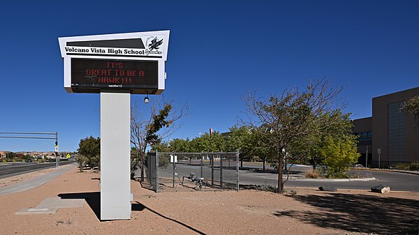 Volcano Vista High School electronic sign, Albuqueque, NM