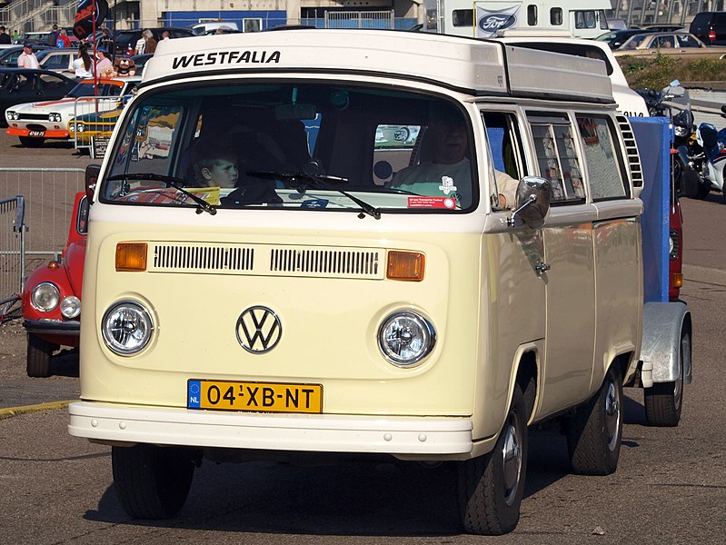 File:Volkswagen 231233 dutch licence registration 04-XB-NT.JPG