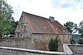 Deutsch: Haus direkt am Burggraben von Schloss Waldenburg.