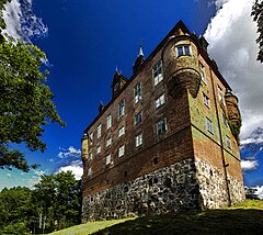 Castle вики. Замок Вик Швеция. Швеция замок Телеборг. Швеция замок Телеборг осень. Швеция замок Вейльбах.