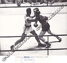 Wilbert McClure vs Carmelo Bossi 1960.jpg