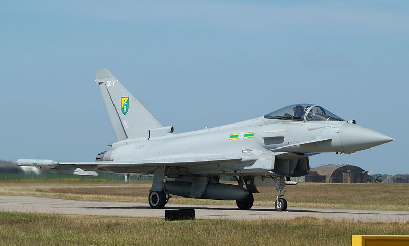 File:ZJ926 QO-Y Typhoon F.2s of 3 (AC) Sqdn. (4754435301).jpg