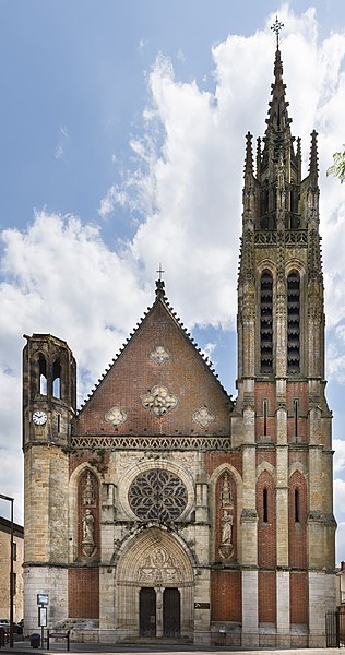 File:(Agen) Église Saint-Hilaire - Façade.jpg