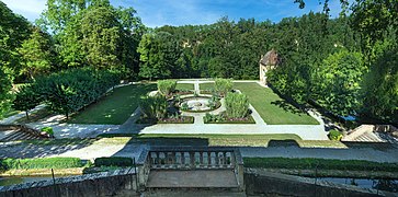 Hutaud Castle or Foucaud Castle at Gaillac - View of the park from the west facade