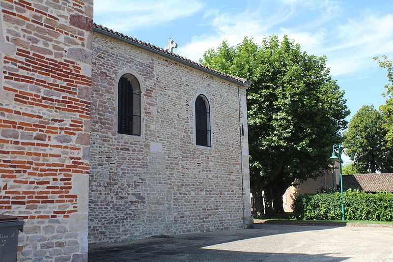 File:Église Notre-Dame-de-Pitié Biziat 22.jpg