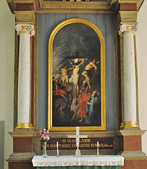 Altartavlan med motivet "Kristus på korset".