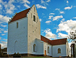 06-10-24-c3 Håstrup kirke (Faaborg Midtfyn).jpg