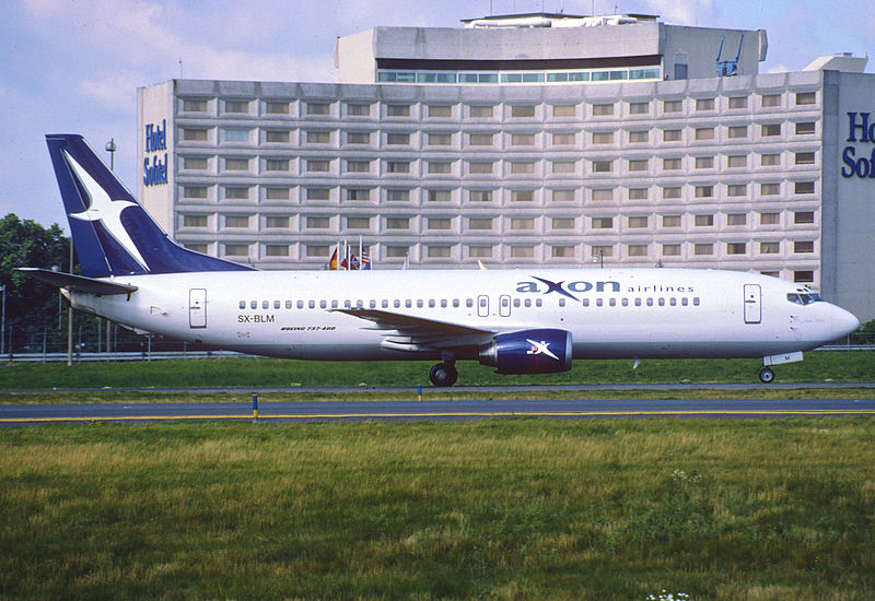 File:144ak - Axon Airlines Boeing 737-400, SX-BLM@CDG,10.08.2001 - Flickr - Aero Icarus.jpg