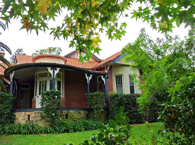 File:17 Waimea Road, Lindfield, New South Wales (2011-04-28).jpg