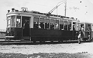 開通時に導入された2軸車のKh形（1932年撮影）
