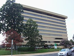 Diocesan offices, Arlington, Virginia 200 North Glebe 01.jpg