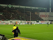 Volle Nordtribüne während eines Bundesligaspiels