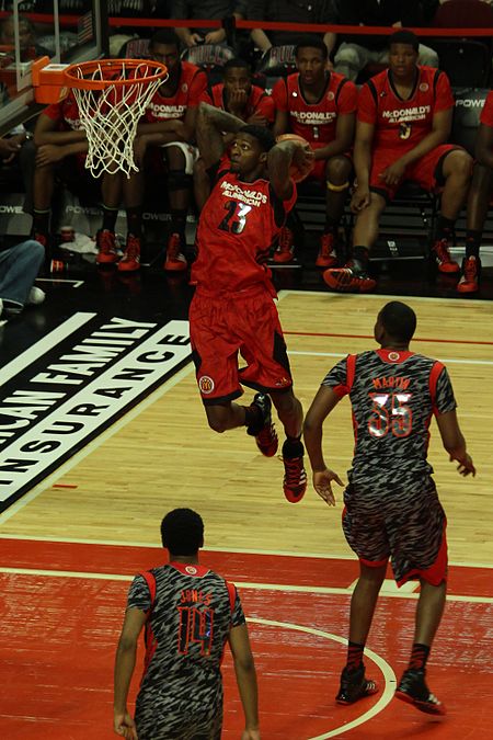 20130403 MCDAAG Chris Walker dunk (1).JPG