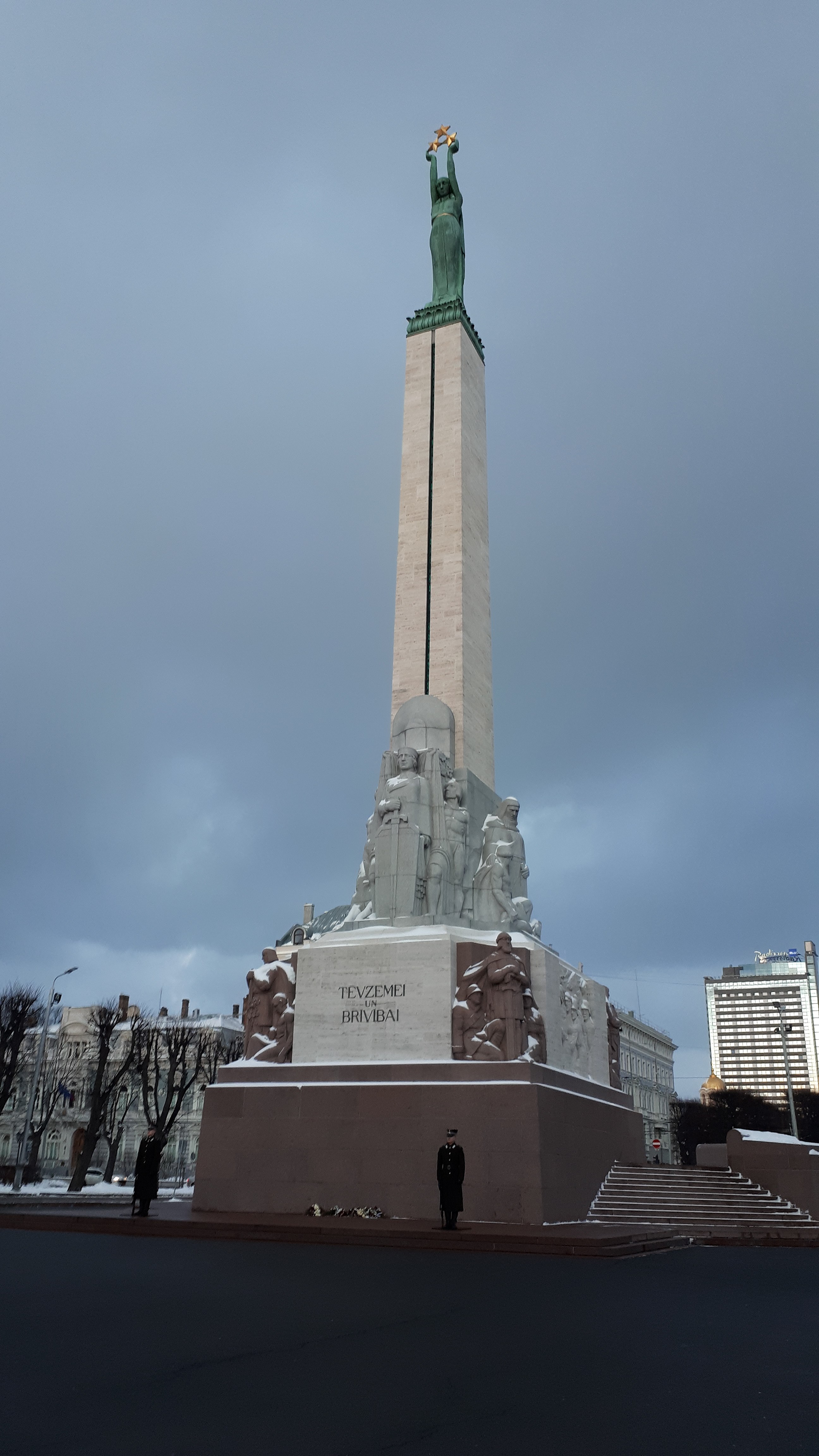 Monumento a la Independencia - Wikipedia, la enciclopedia libre