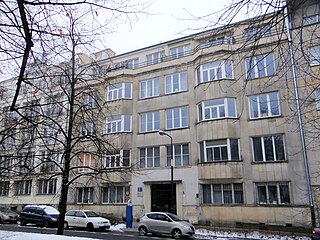 <span class="mw-page-title-main">Steinhagen i Saenger Tenement</span> Tenement building in Warsaw, Poland