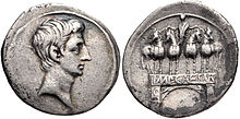 Denarius with one-bayed Augustan arch, probably struck in Rome in ca. 30-29 BC. AUGUSTUS RIC I 267-2370391.jpg