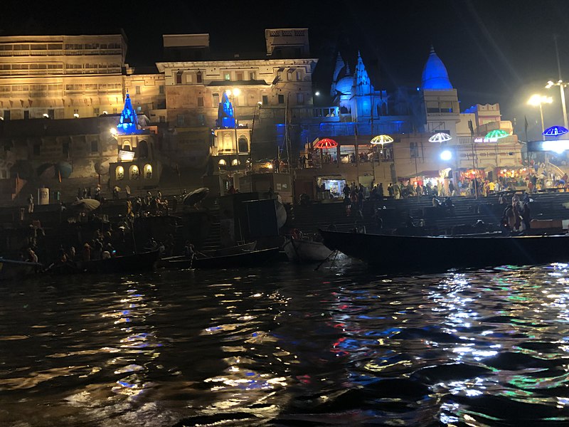 File:A Wonderful view of Ganga Aarati(worship) at Varanasi, India.jpg