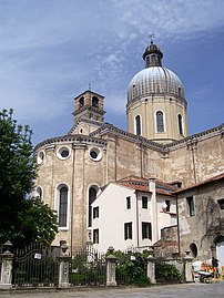Veduta dell'abside e della cupola maggiore