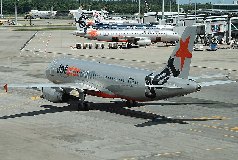 File:Airbus A320-232, Jetstar Airways JP7021031.jpg