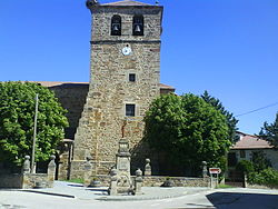 Альмарза. Iglesia de Santa Lucía.JPG