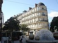 La fontaine à l'angle de l'avenue Alsace-Lorraine