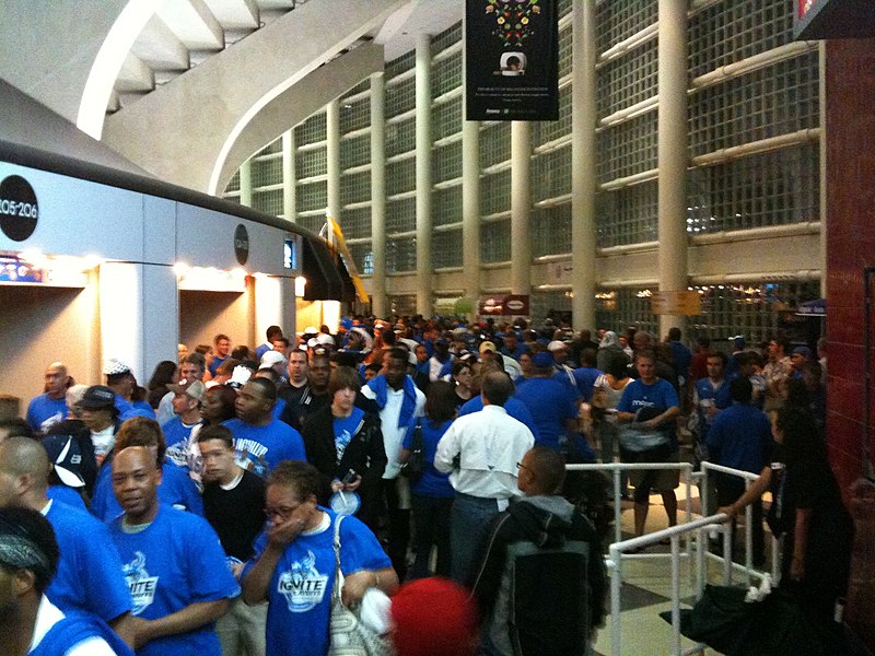 File:Amway arena concourse.jpg