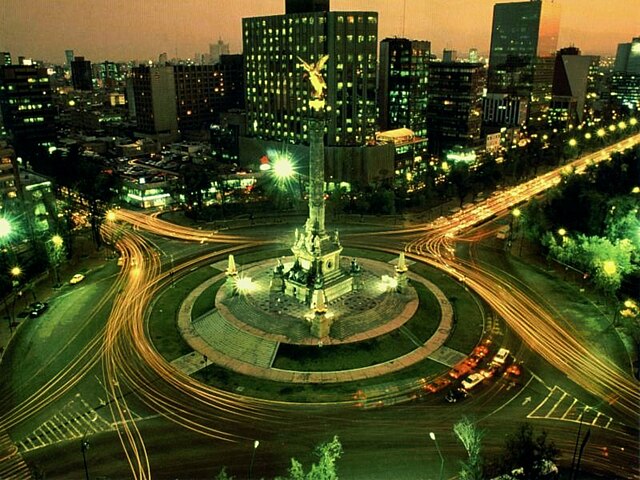 Secretaría de Turismo de la Ciudad de México - Así luce esta noche el Ángel  de la Independencia #CDMX.