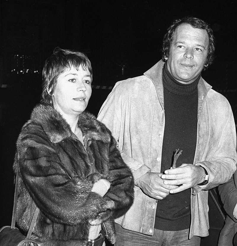 Annie Girardot 800px-Annie_Girardot_and_Renato_Salvatori_1974_Rome