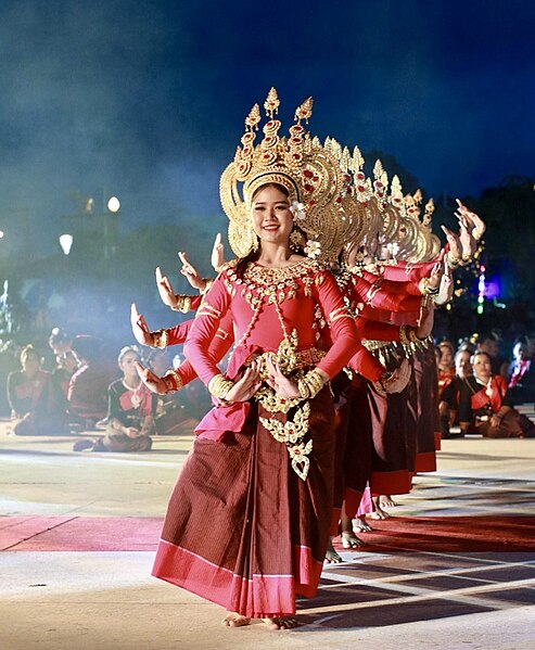 File:Apsara Khmer Surin.jpg