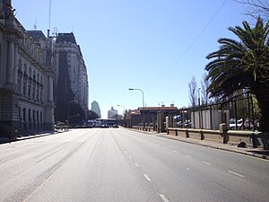 Avenida Ingeniero Huergo